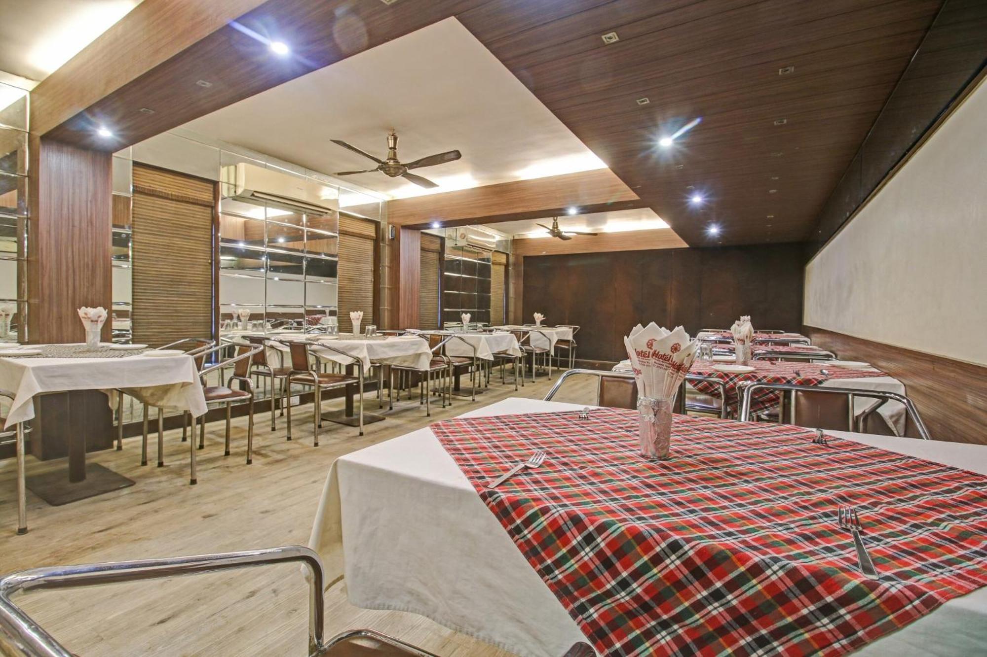 Collection O Surya Hotell Bhopal Exteriör bild