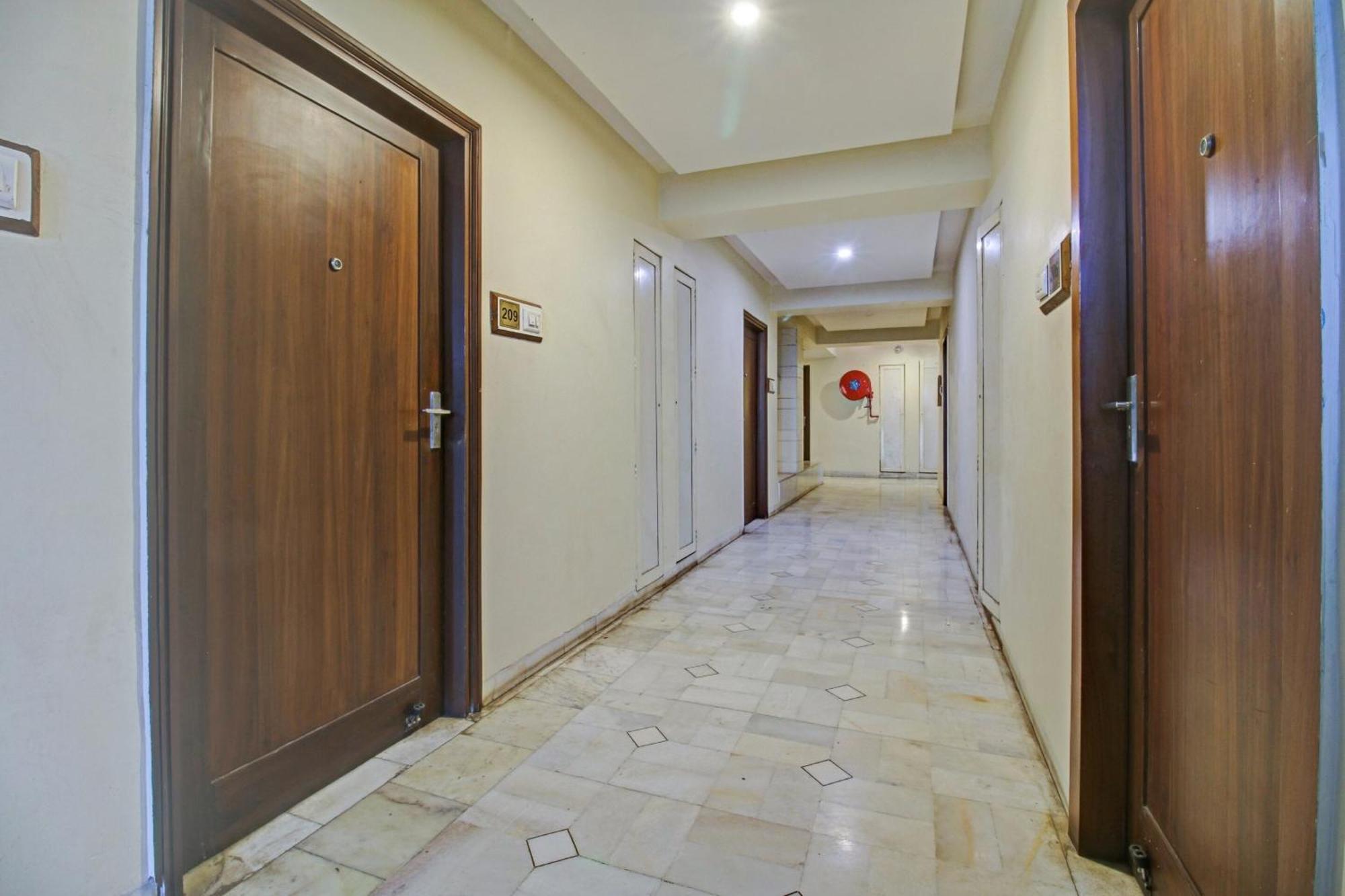 Collection O Surya Hotell Bhopal Exteriör bild